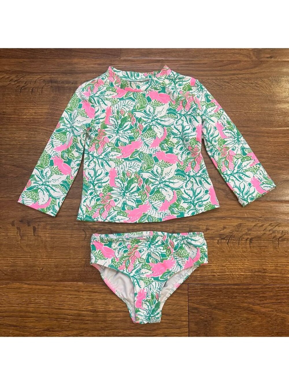 Lilly Pulitzer Bikini Girls Size 4 Botanical Green Just Wing it Rashguard Set